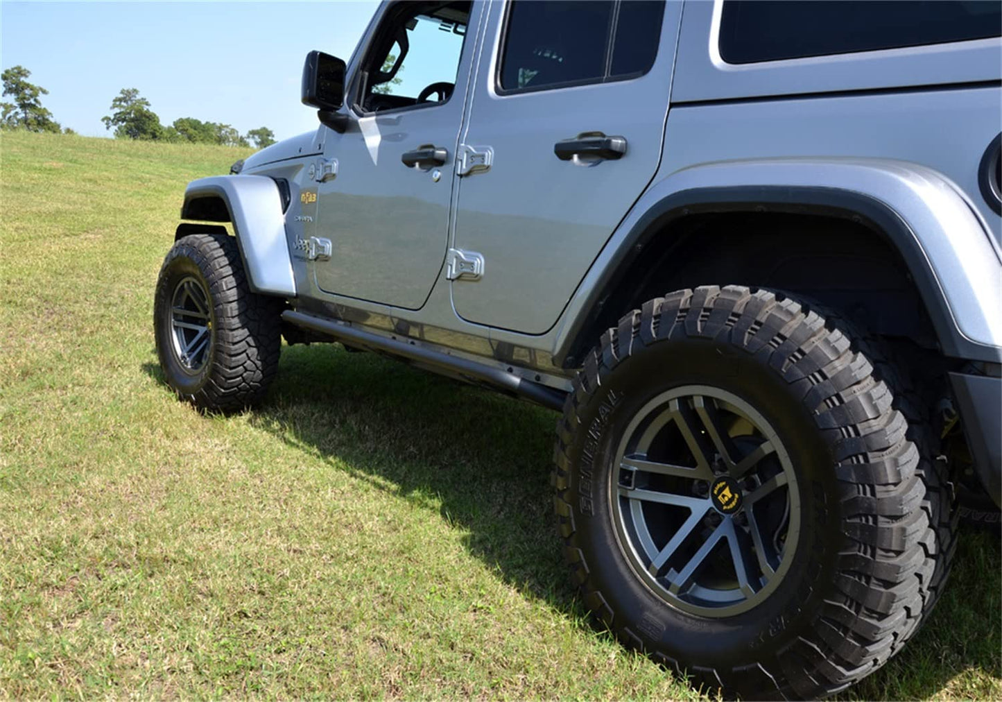 N-Fab Trail Sliders for Jeep Gladiator JT | Cab Length, Heavy Duty 2" Tubing, Textured Black | TSJ194-TX | Fits 2020-2024 Jeep Gladiator (JT) 4 Door All Beds, SRW Gas